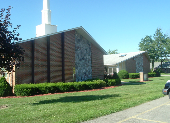 Front View of Sandusky Baptist Church